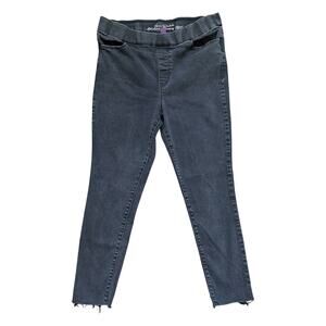 Gloria Vanderbilt All Around Slimming Effect Black Pull On Raw Hem Skinny Jeans